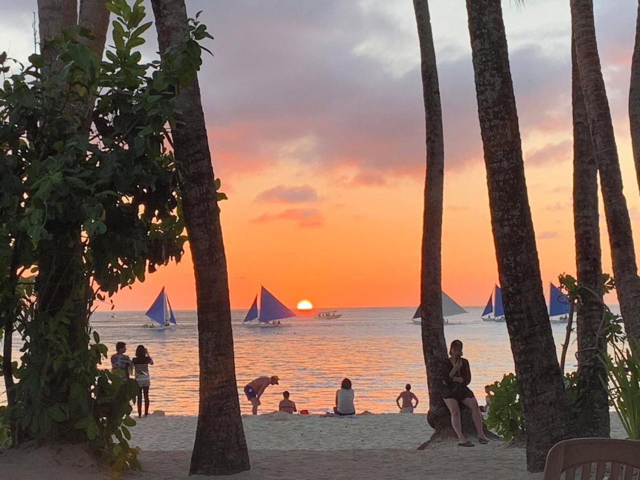 Signature Boracay South Beach Manoc-Manoc Екстериор снимка